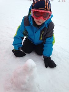 Top Tips for skiing with kids in NZ Kids On Board